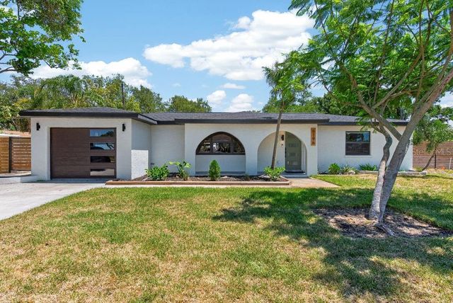 6196 44TH AVENUE N, St Petersburg, FL 33709