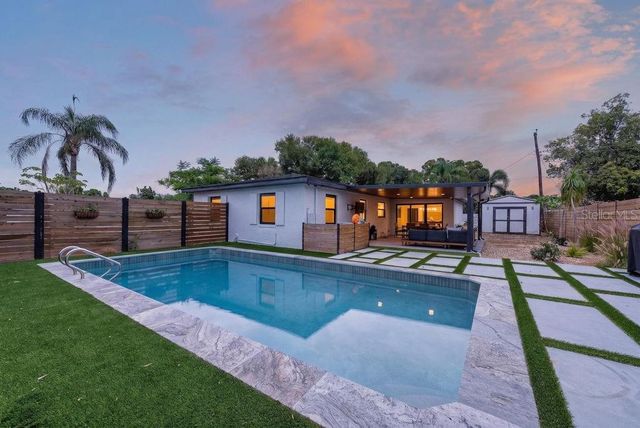 6196 44TH AVENUE N, St Petersburg, FL 33709