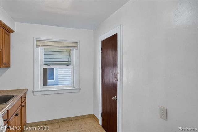 6406-6408 Mead Street, Dearborn, MI 48126