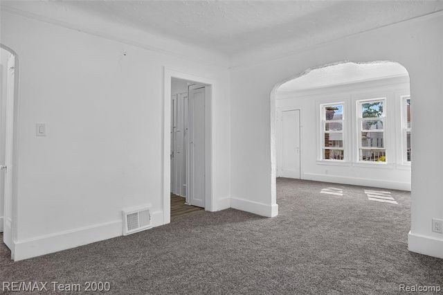 6406-6408 Mead Street, Dearborn, MI 48126