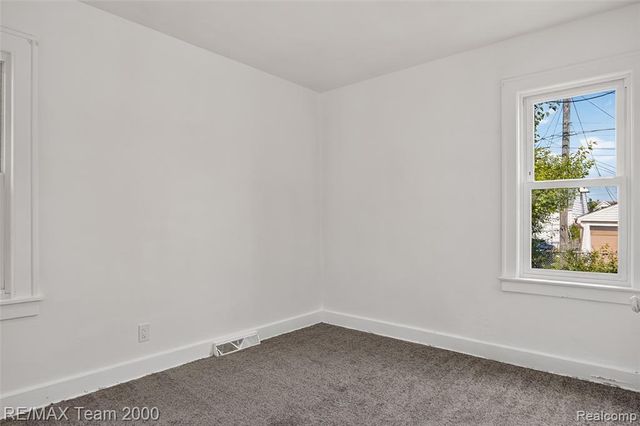 6406-6408 Mead Street, Dearborn, MI 48126