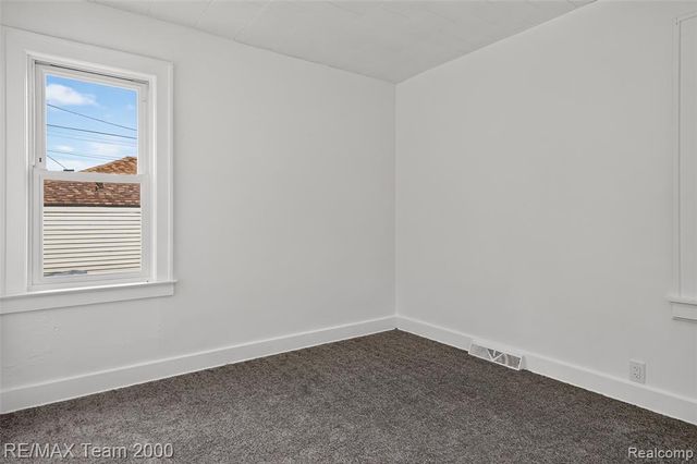 6406-6408 Mead Street, Dearborn, MI 48126