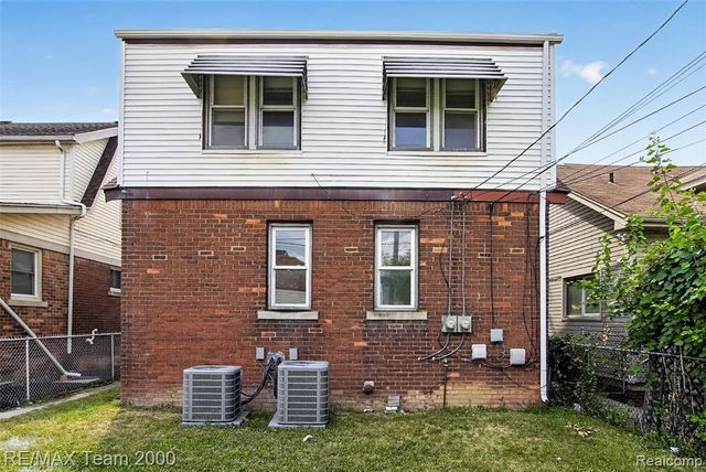 6406-6408 Mead Street, Dearborn, MI 48126