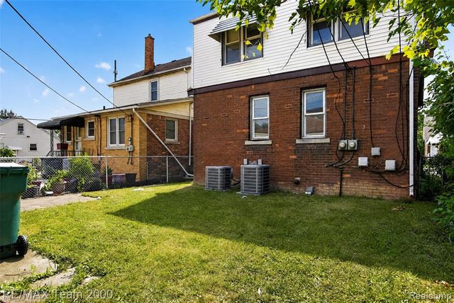 6406-6408 Mead Street, Dearborn, MI 48126