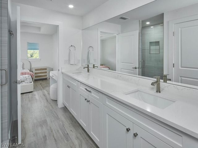 1448 10th ST N, Naples, FL 34102