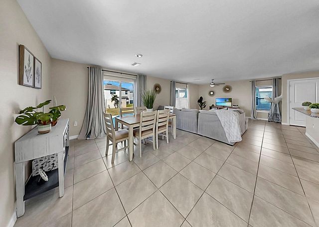 16619 MOSAIC OAR DRIVE, Wimauma, FL 33598