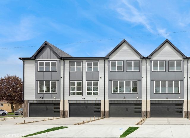 2805 N Auxplaines Street, River Grove, IL 60171