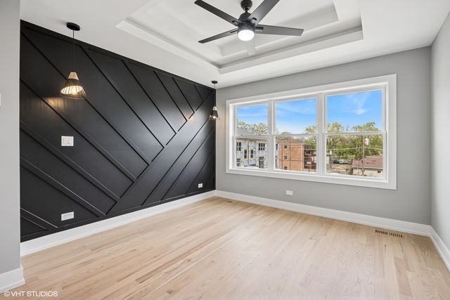 2805 N Auxplaines Street, River Grove, IL 60171