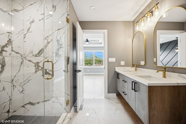 2805 N Auxplaines Street, River Grove, IL 60171