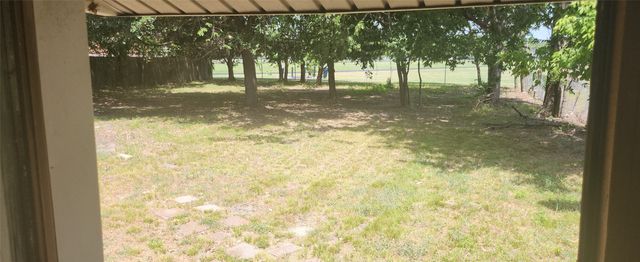 824 Carver Street, Mesquite, TX 75149