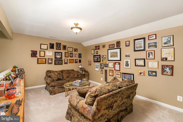 50 SPARROW DR, Trenton, NJ 08690
