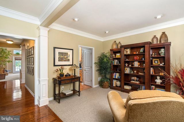 50 SPARROW DR, Trenton, NJ 08690