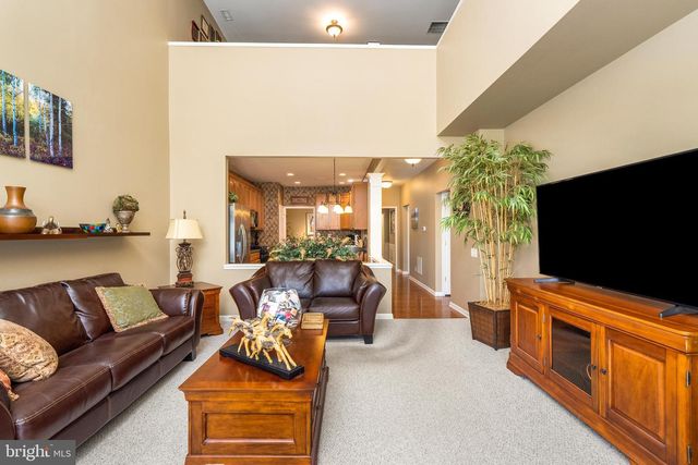 50 SPARROW DR, Trenton, NJ 08690