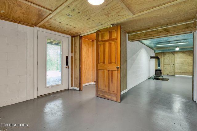 370 County Road 116, Athens, TN 37303