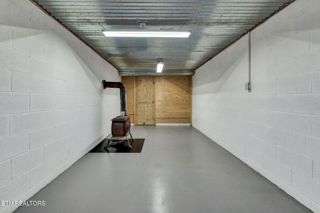 370 County Road 116, Athens, TN 37303