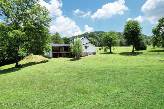 370 County Road 116, Athens, TN 37303