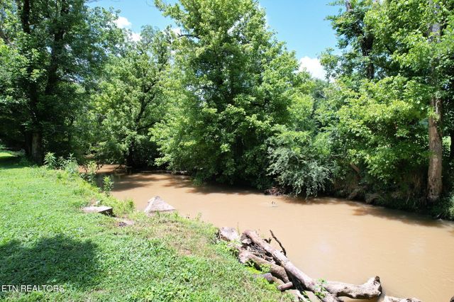 370 County Road 116, Athens, TN 37303