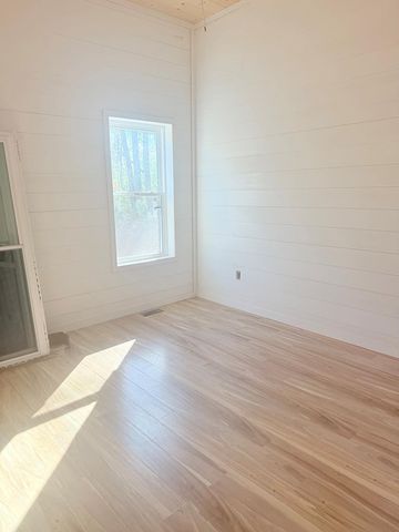560 Carolina Fox Circle, Murphy, NC 28906