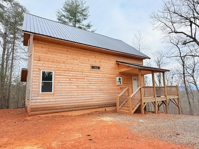 560 Carolina Fox Circle, Murphy, NC 28906