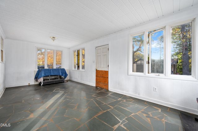701 N Carr Street, Mebane, NC 27302
