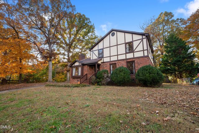 701 N Carr Street, Mebane, NC 27302