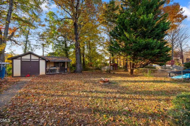 701 N Carr Street, Mebane, NC 27302