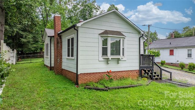 114 Virginia Street NW, Lenoir, NC 28638