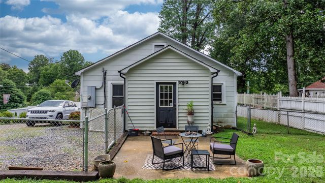 114 Virginia Street NW, Lenoir, NC 28638