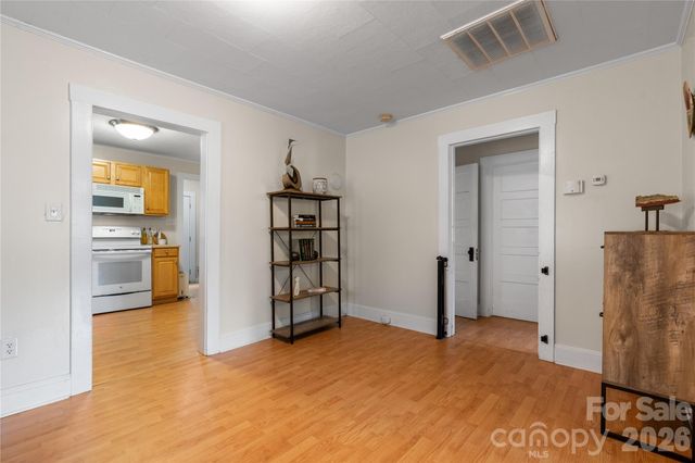 114 Virginia Street NW, Lenoir, NC 28638