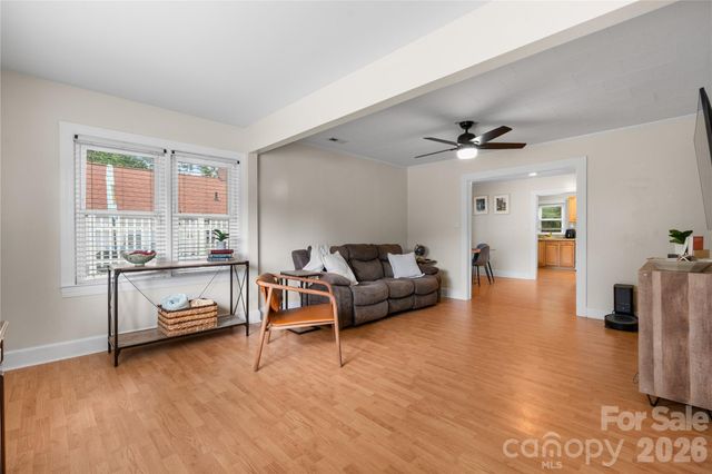 114 Virginia Street NW, Lenoir, NC 28638