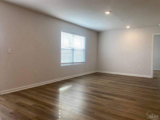 6089 Secretariat Way, Pensacola, FL 32526