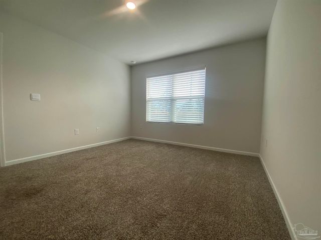 6089 Secretariat Way, Pensacola, FL 32526