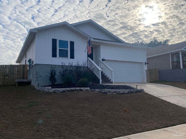 6089 Secretariat Way, Pensacola, FL 32526