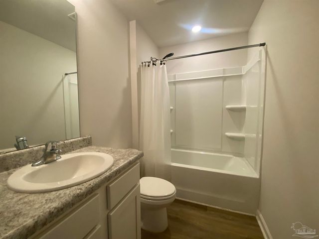 6089 Secretariat Way, Pensacola, FL 32526