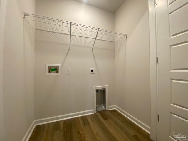 6089 Secretariat Way, Pensacola, FL 32526