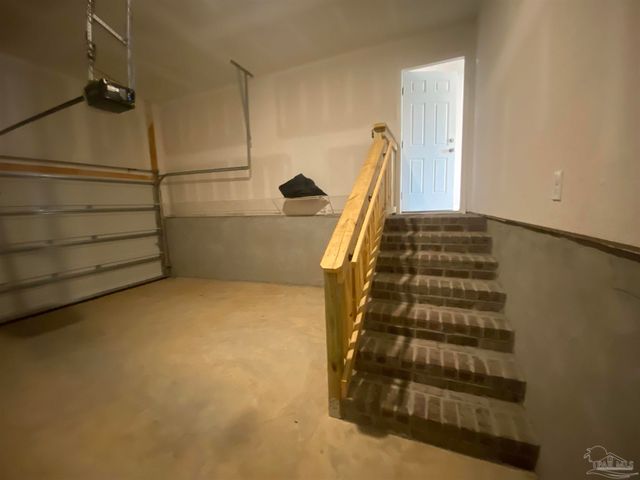 6089 Secretariat Way, Pensacola, FL 32526