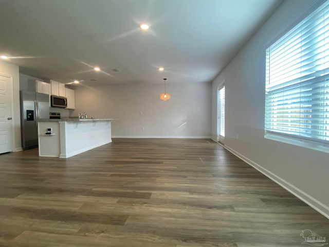 6089 Secretariat Way, Pensacola, FL 32526