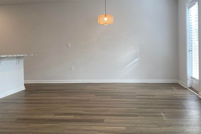 6089 Secretariat Way, Pensacola, FL 32526