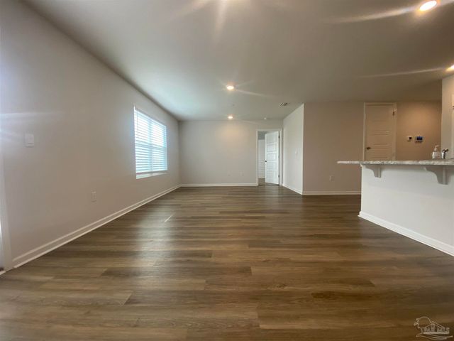 6089 Secretariat Way, Pensacola, FL 32526