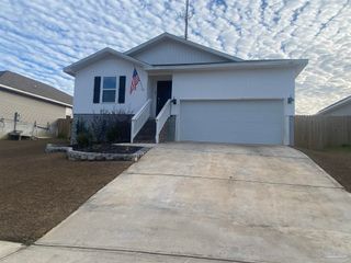 6089 Secretariat Way, Pensacola, FL 32526