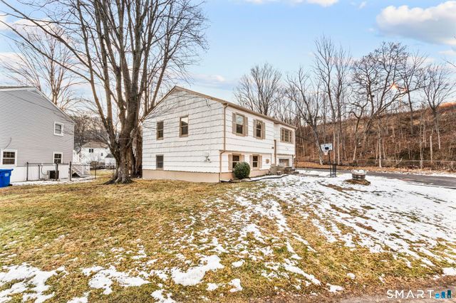 49 Sleepy Hollow Drive, Danbury, CT 06810