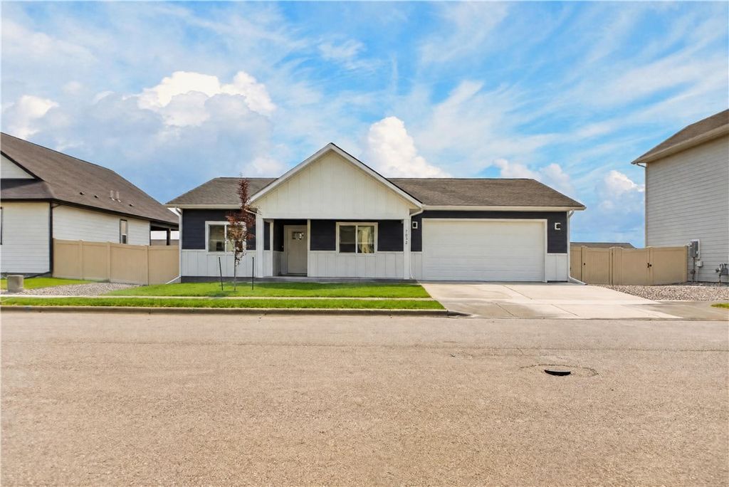 7032 Copper Sunset Drive, Billings, MT 59106 photo 1