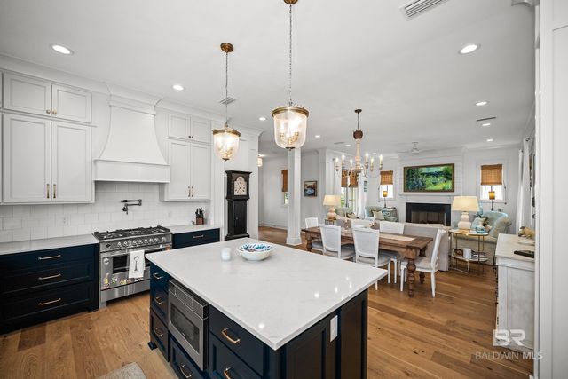 901 Geranium Drive, Fairhope, AL 36532