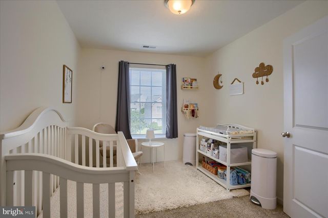 2632 BROWNSTONE DR, Dover, PA 17315