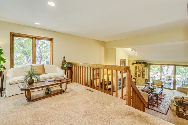 6831 Stonewood Court, Eden Prairie, MN 55346