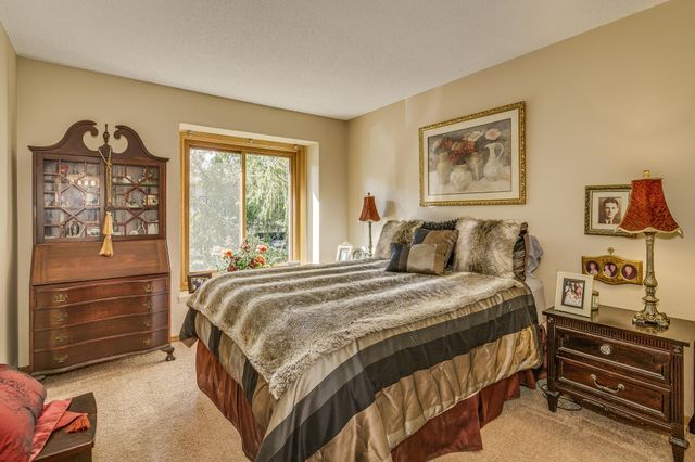 6831 Stonewood Court, Eden Prairie, MN 55346