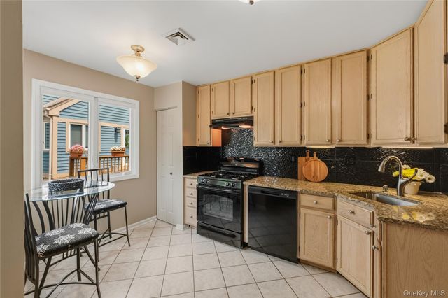4001 Hickory Court, Peekskill, NY 10566