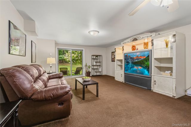 4001 Hickory Court, Peekskill, NY 10566
