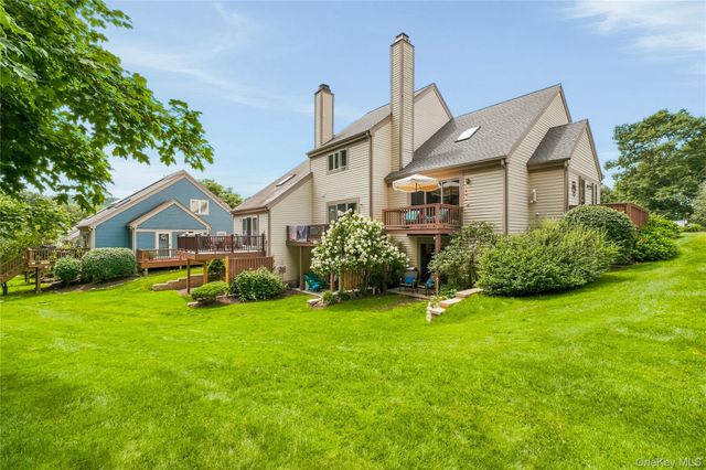 4001 Hickory Court, Peekskill, NY 10566