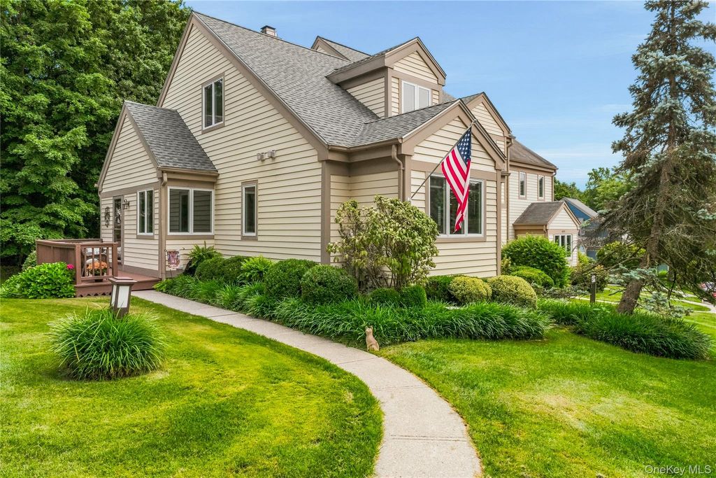 4001 Hickory Court, Peekskill, NY 10566 — photo 3